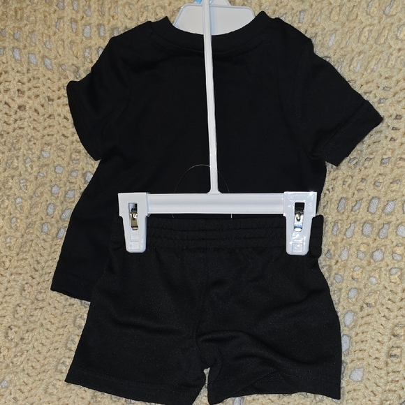 Puma Kids' Black and Neon Yellow Outfit 3/6 M - Picture 3 of 8